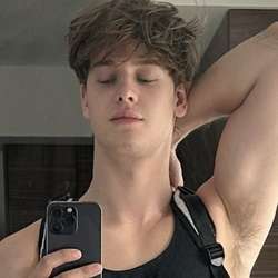 AlexPace's Chat & Dating Profile