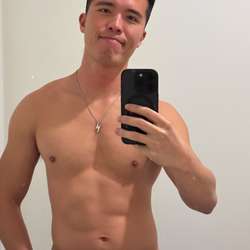AsianKinky's Chat & Dating Profile