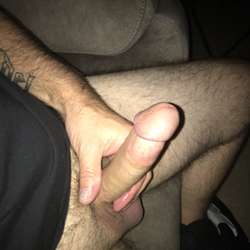 Bcdrman69's Chat & Dating Profile