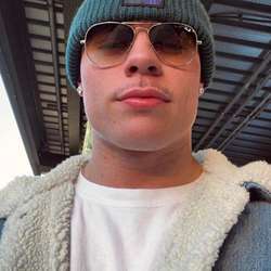 Christopher12's Chat & Dating Profile