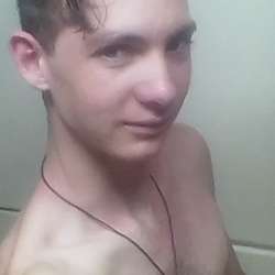Deagyj368954's Chat & Dating Profile