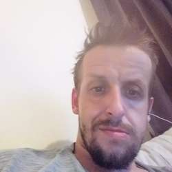 Dreamshard's Chat & Dating Profile