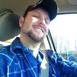 Guysguy44's Chat & Dating Profile
