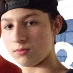 LucasVolk18's Chat & Dating Profile