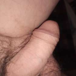 Manhunter24's Chat & Dating Profile