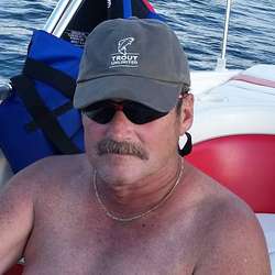 Samson009's Chat & Dating Profile