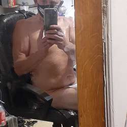 Subcdbottom's Chat & Dating Profile