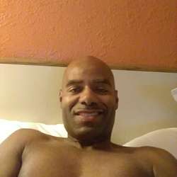 deepthroat1's Chat & Dating Profile