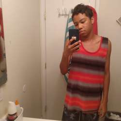isiah's Chat & Dating Profile