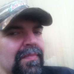 m24975's Chat & Dating Profile