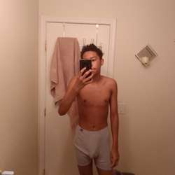 zah1's Chat & Dating Profile